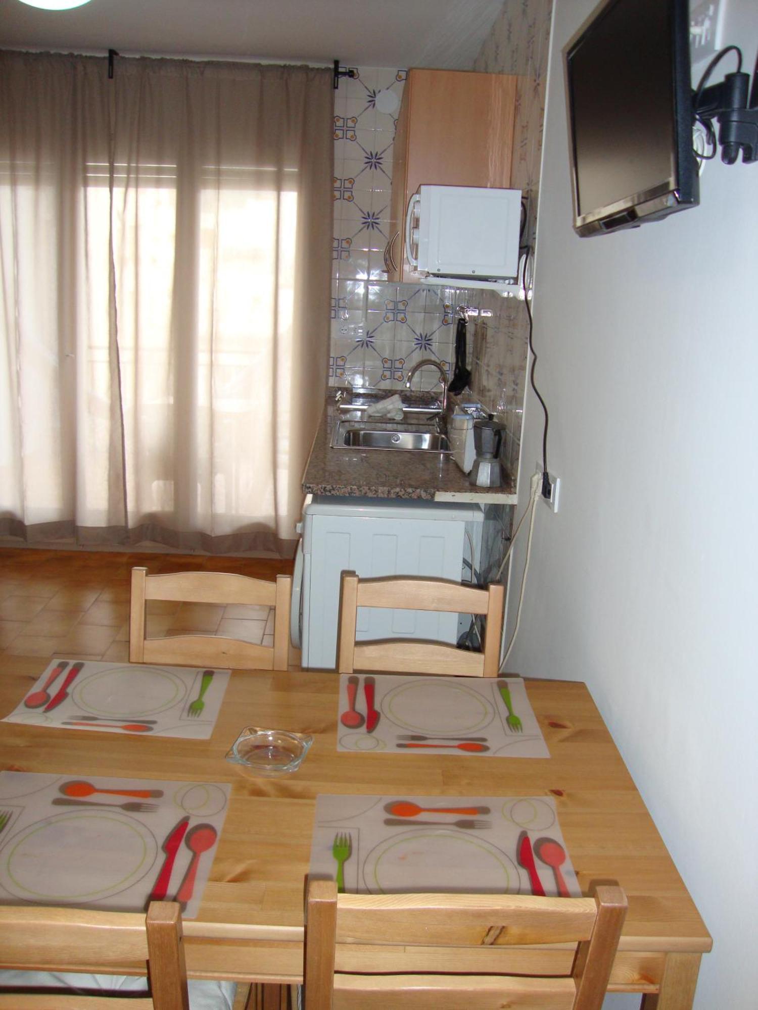 Apartaments Claudi Tossa de Mar Quarto foto