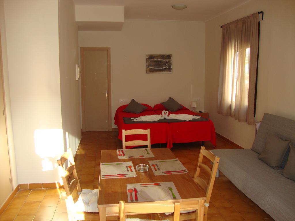Apartaments Claudi Tossa de Mar Quarto foto
